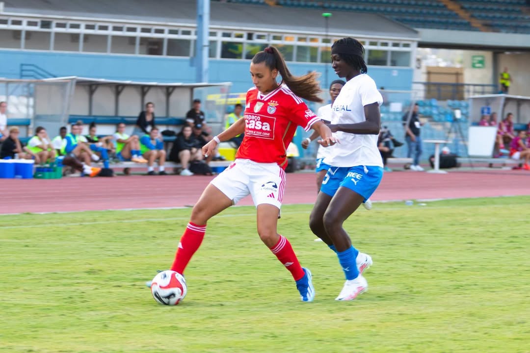 Elshaddi against Benfica